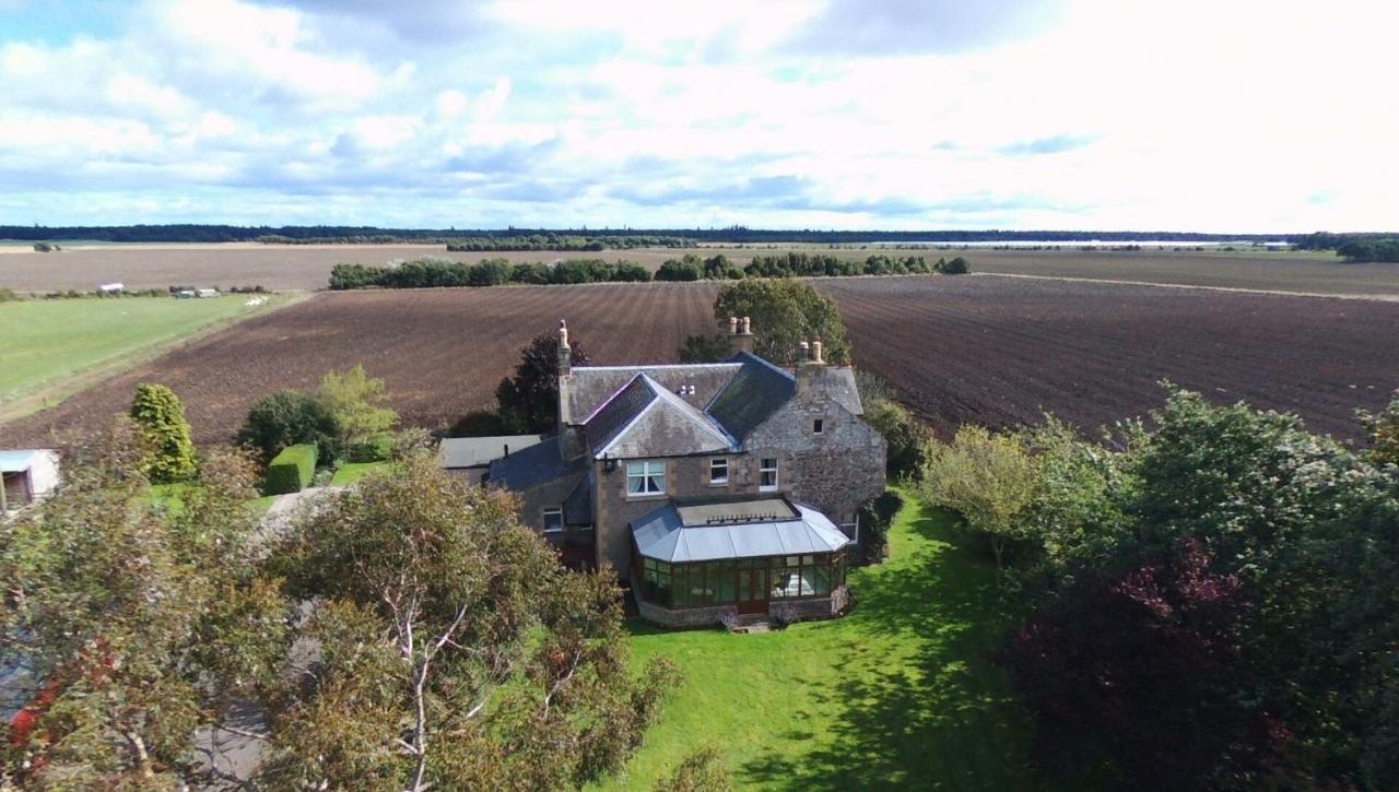 Vicarsford Farmhouse With Hot Tub Near St Andrews Zewnętrze zdjęcie
